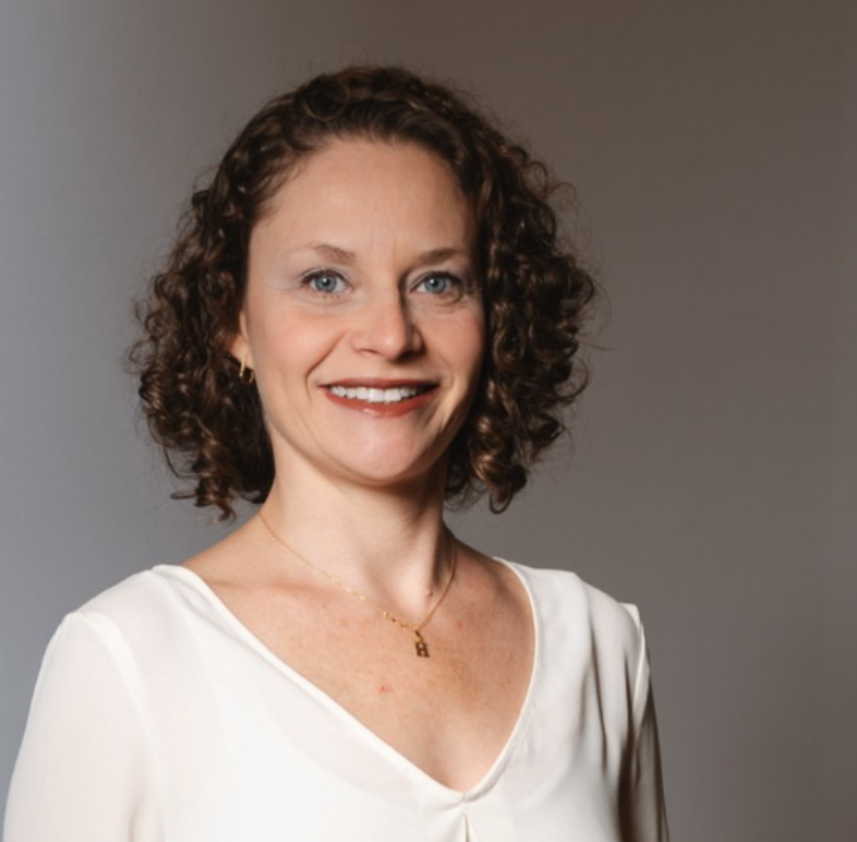 Helga M.M.B.